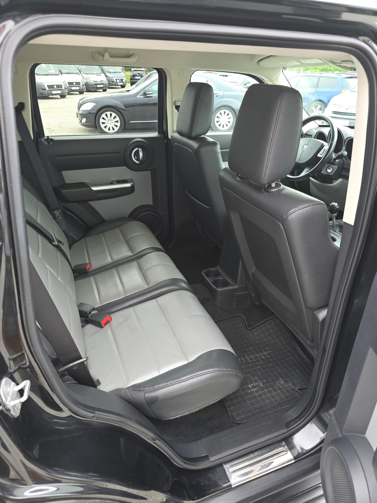 1 ROK GWARANCJI W CENIE AUTA, Zamiana czarny, Dodge Nitro, 4×4, Alu